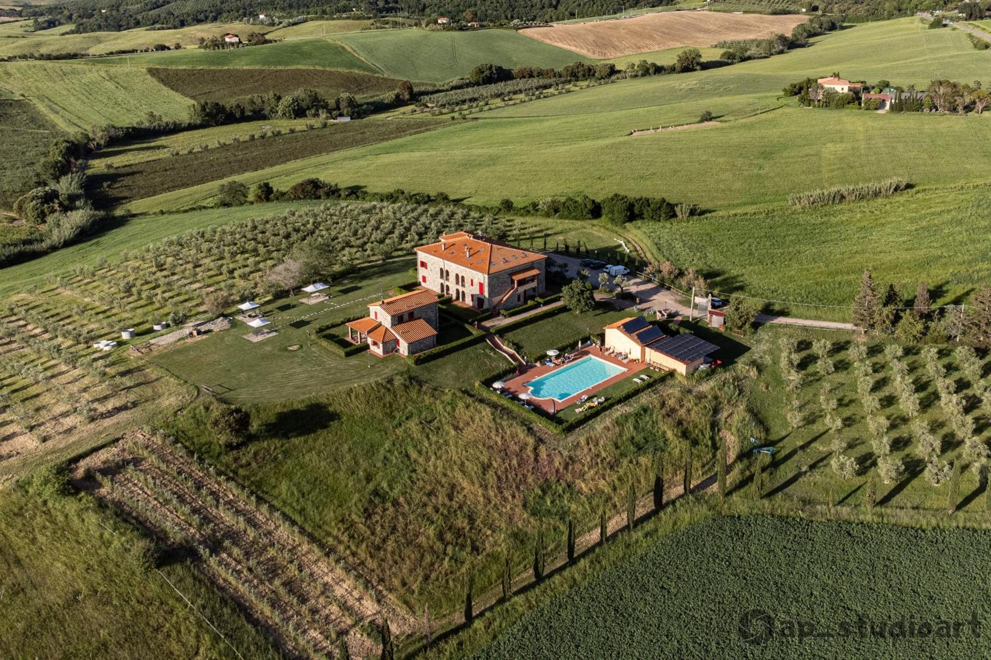 Il Poggio Della Pieve Apartments Santa Luce Dış mekan fotoğraf
