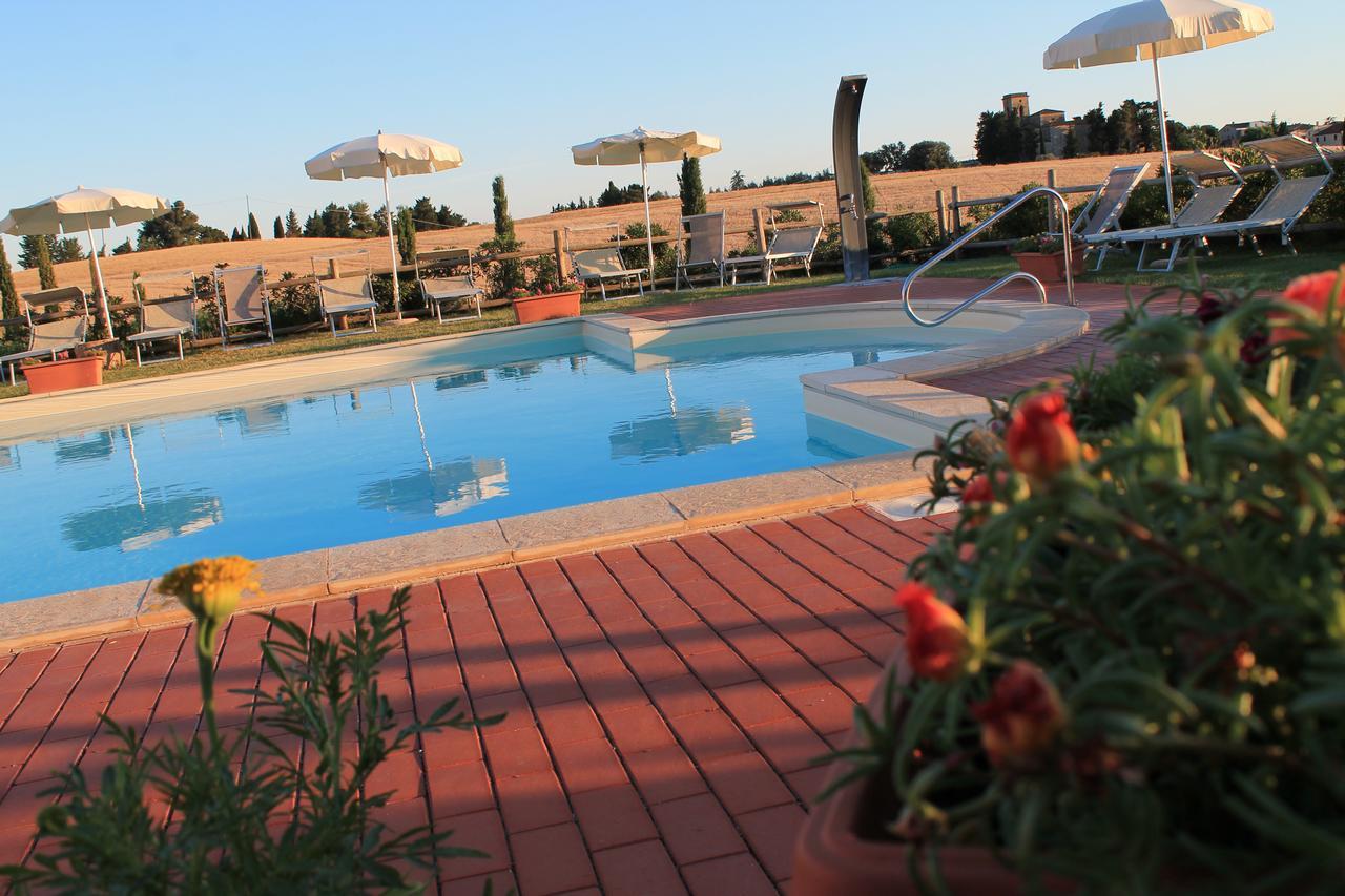 Il Poggio Della Pieve Apartments Santa Luce Dış mekan fotoğraf